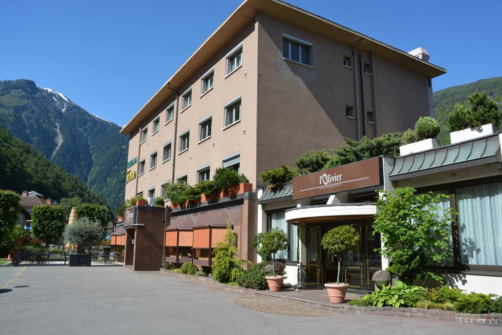 Hotel Forum Martigny Exterior photo